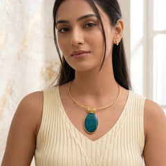 Green Lace Agate Gemstone Pendant Necklace