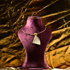 Elegant Mother of Pearl Statement Hasli Necklace