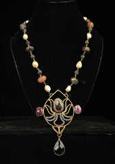 Royal Sapphire Pearl Pendant Neckpiece